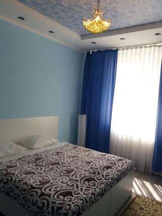 Мини-отель Mini Hotel Bereket Dip Нур-Султан Улучшенный двухместный номер с 1 кроватью или 2 отдельными кроватями-10